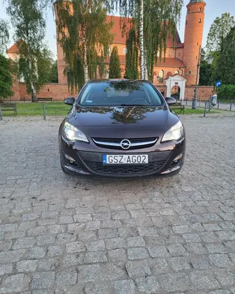 mazowieckie Opel Astra cena 31900 przebieg: 181000, rok produkcji 2015 z Szczecin